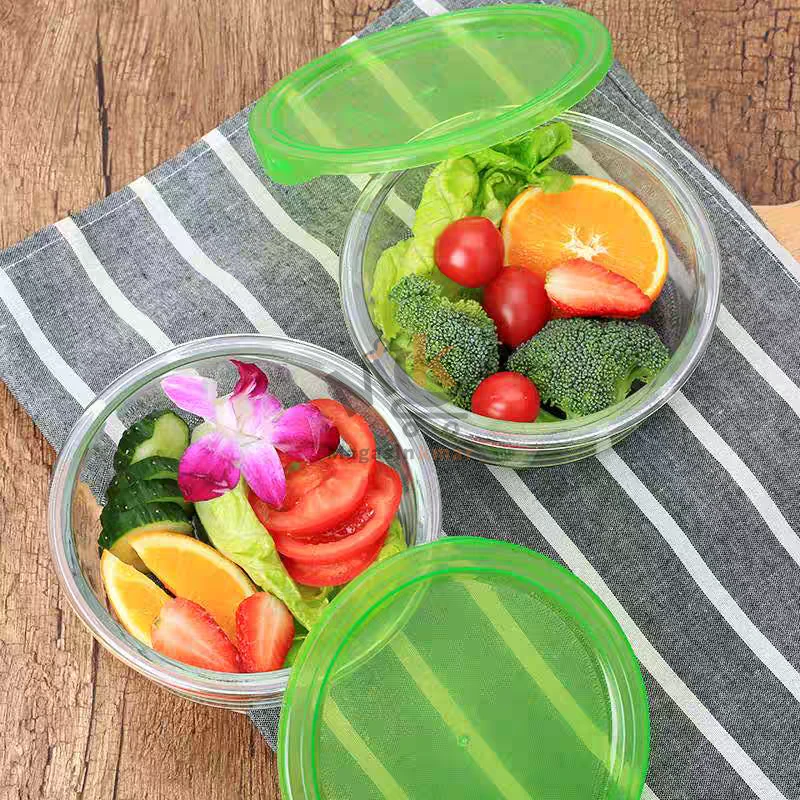 Bol en verre avec couvercle en plastique microwavable