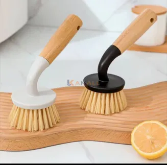 Brosse de nettoyage 22 cm avec manche en bois