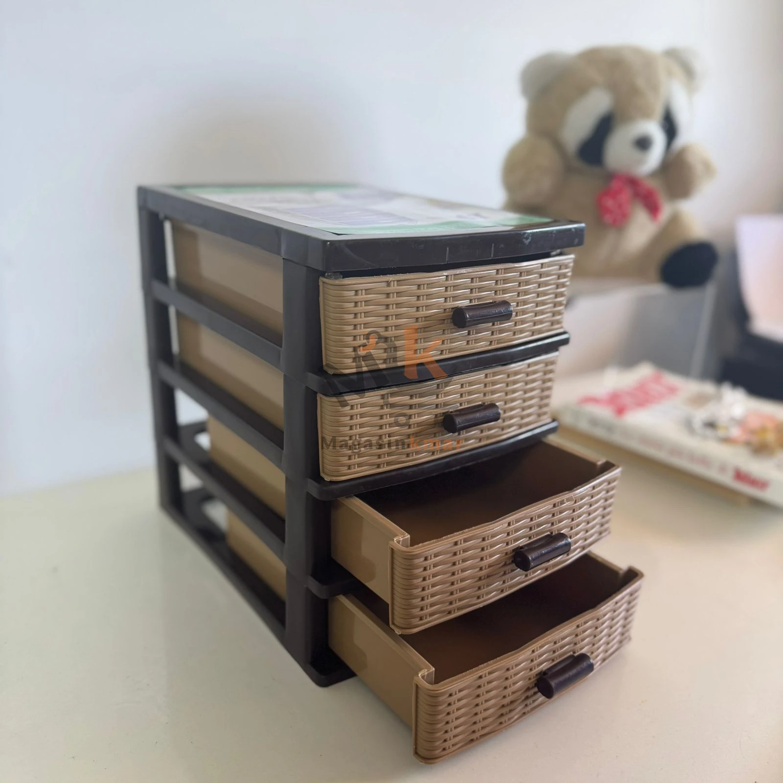 Boîte de rangement en rotin avec 4 tiroirs en plastique