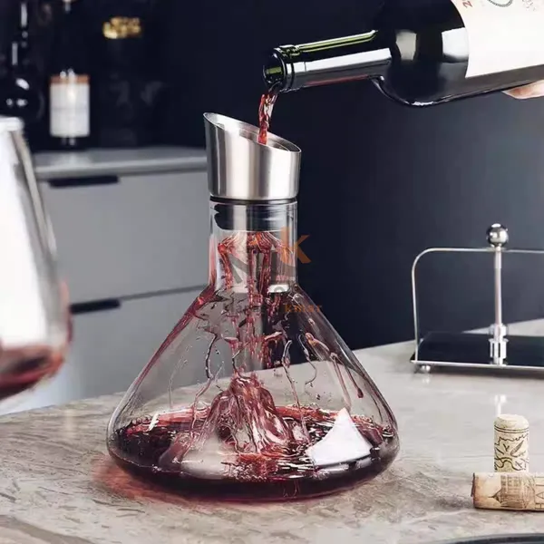 Carafe en verre avec couvercle  1,6 L
