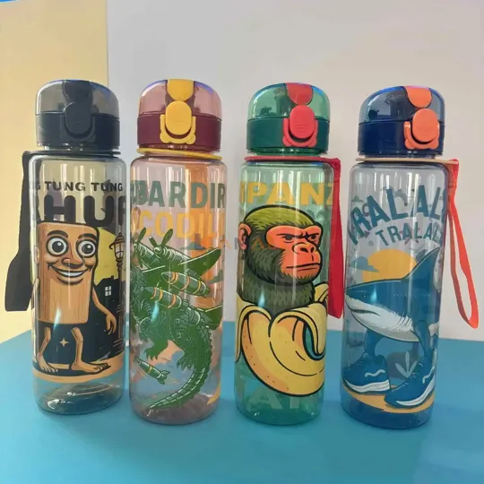 Bouteille à Eau avec Paille 700 ml en Plastique Alimentaire – Gourde pratique pour sport, école et bureau